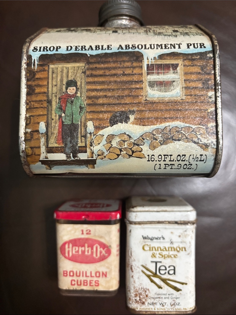 Vintage Sirop D'Erable Metal Syrup Can - Brown & Cream